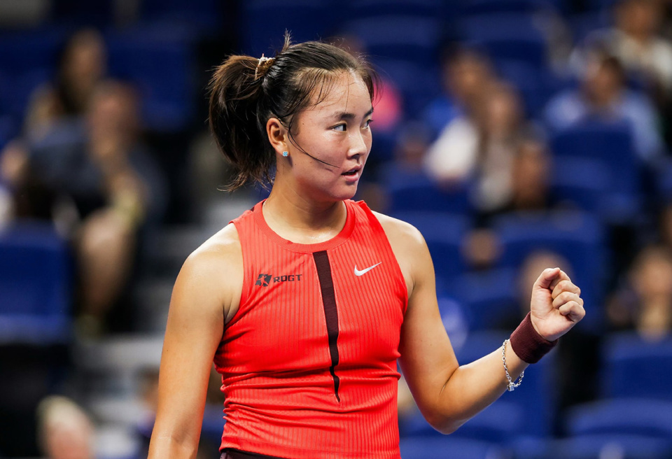 球场的表现, 马纳, 走势 球场的表现, 马纳, 走势