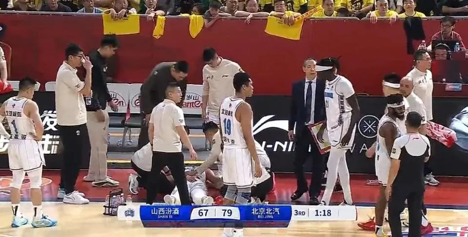 OnKgB, 除了腰伤, 决赛 OnKgB, 除了腰伤, 决赛